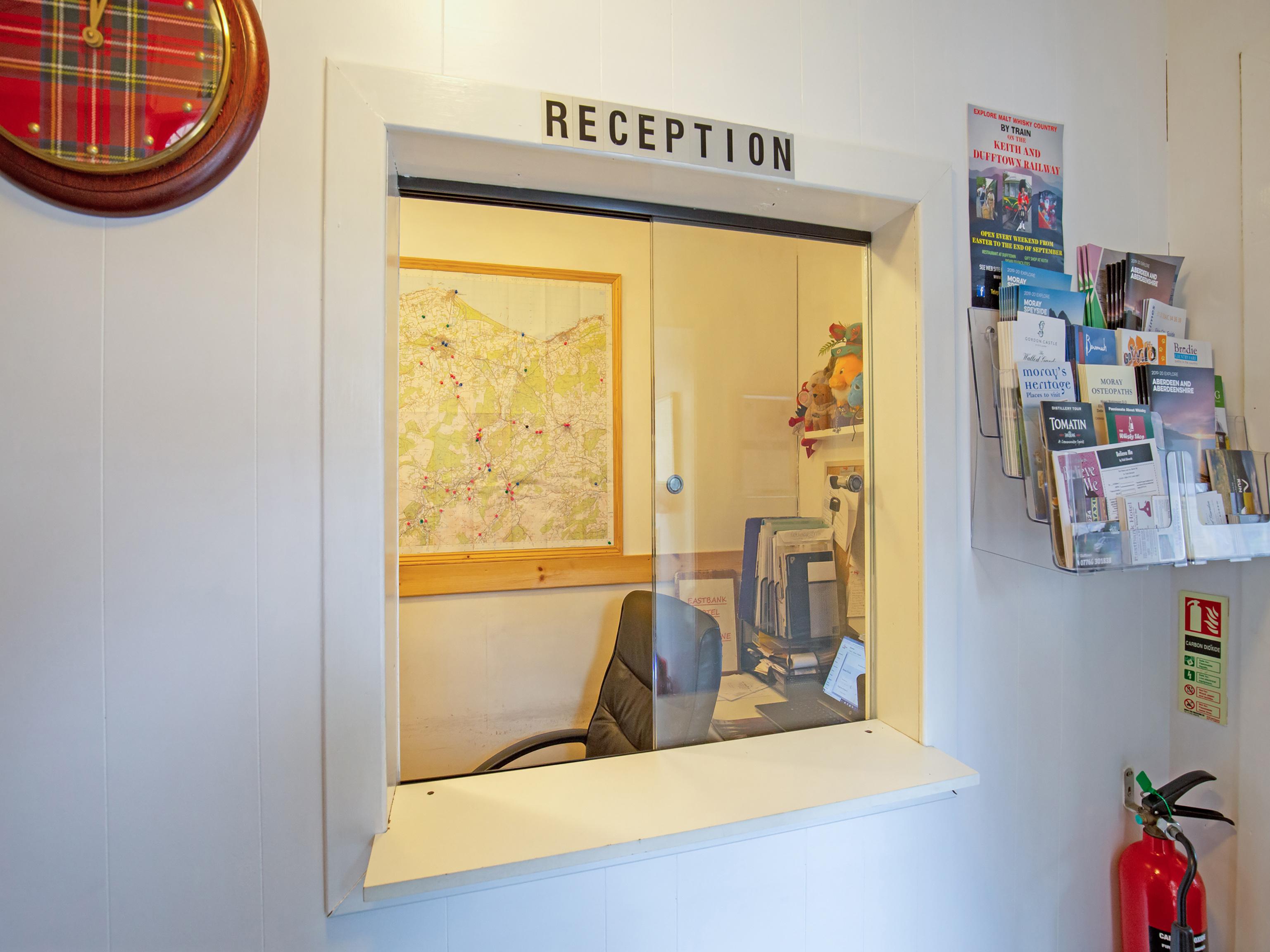 Oyo Eastbank Hotel, Speyside Scotland Rothes Ngoại thất bức ảnh