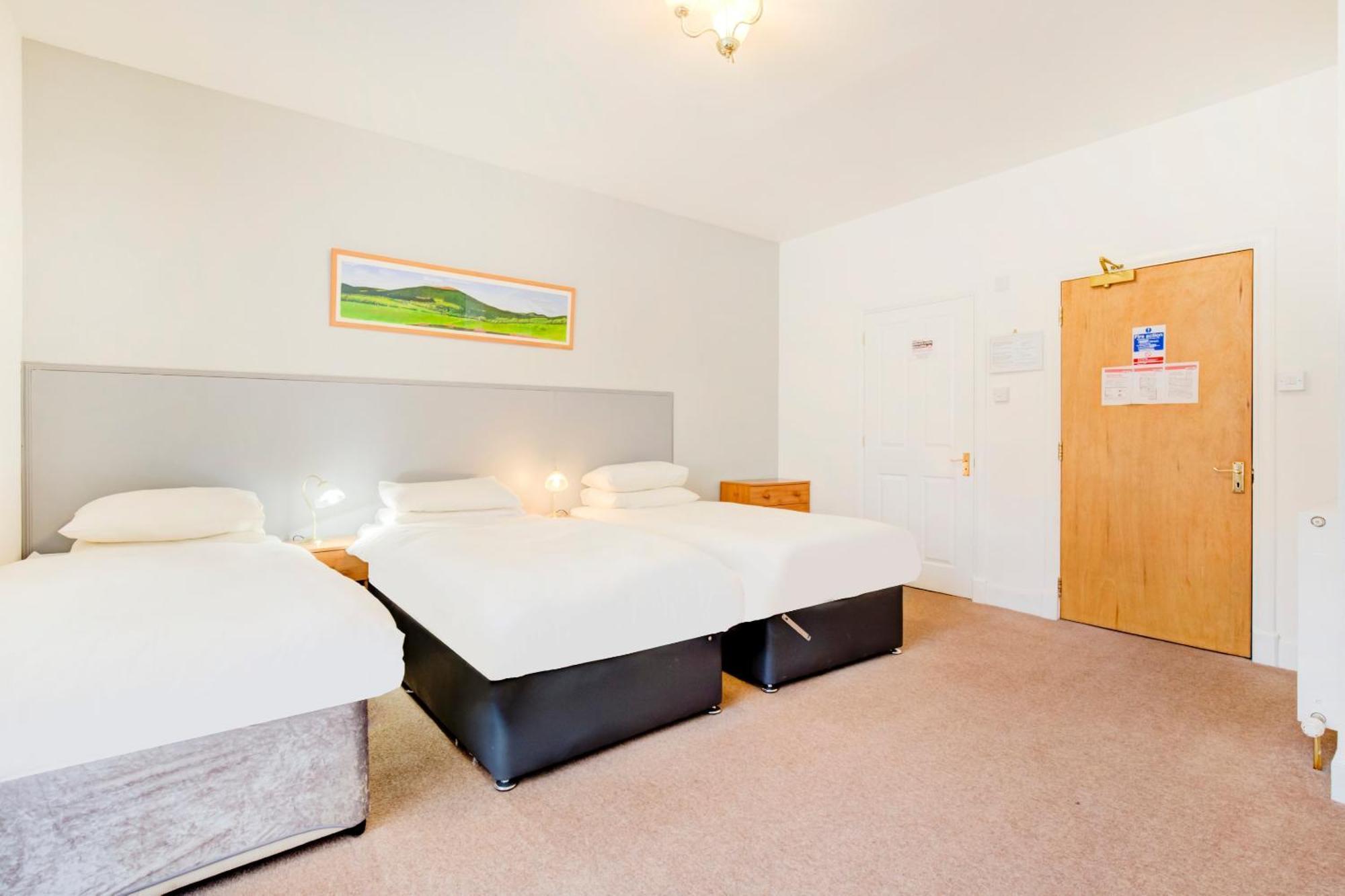 Oyo Eastbank Hotel, Speyside Scotland Rothes Ngoại thất bức ảnh