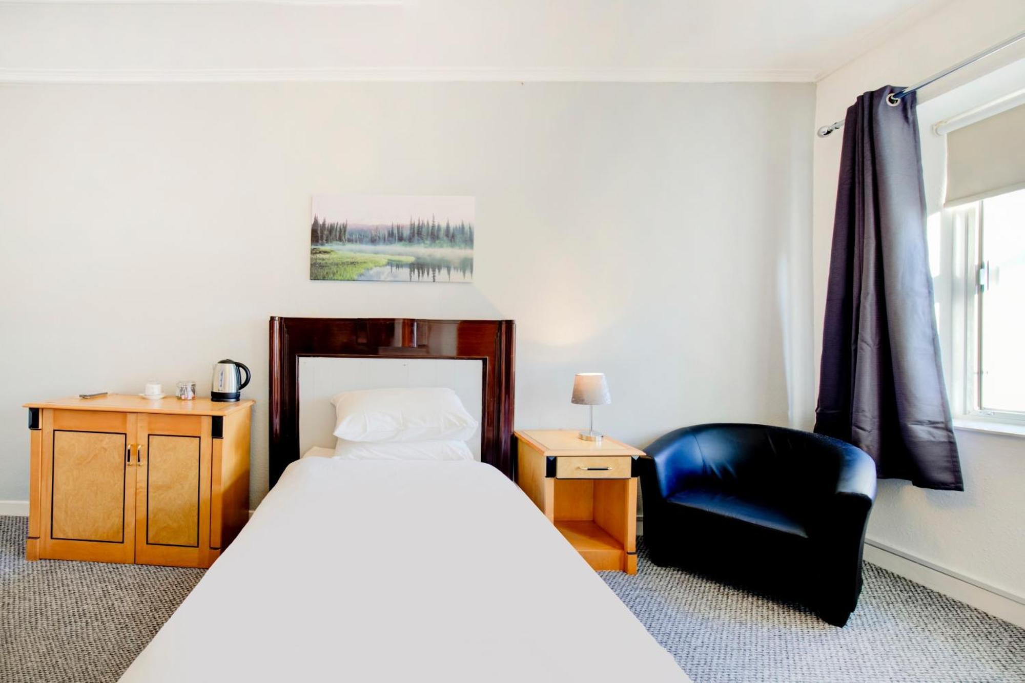 Oyo Eastbank Hotel, Speyside Scotland Rothes Ngoại thất bức ảnh