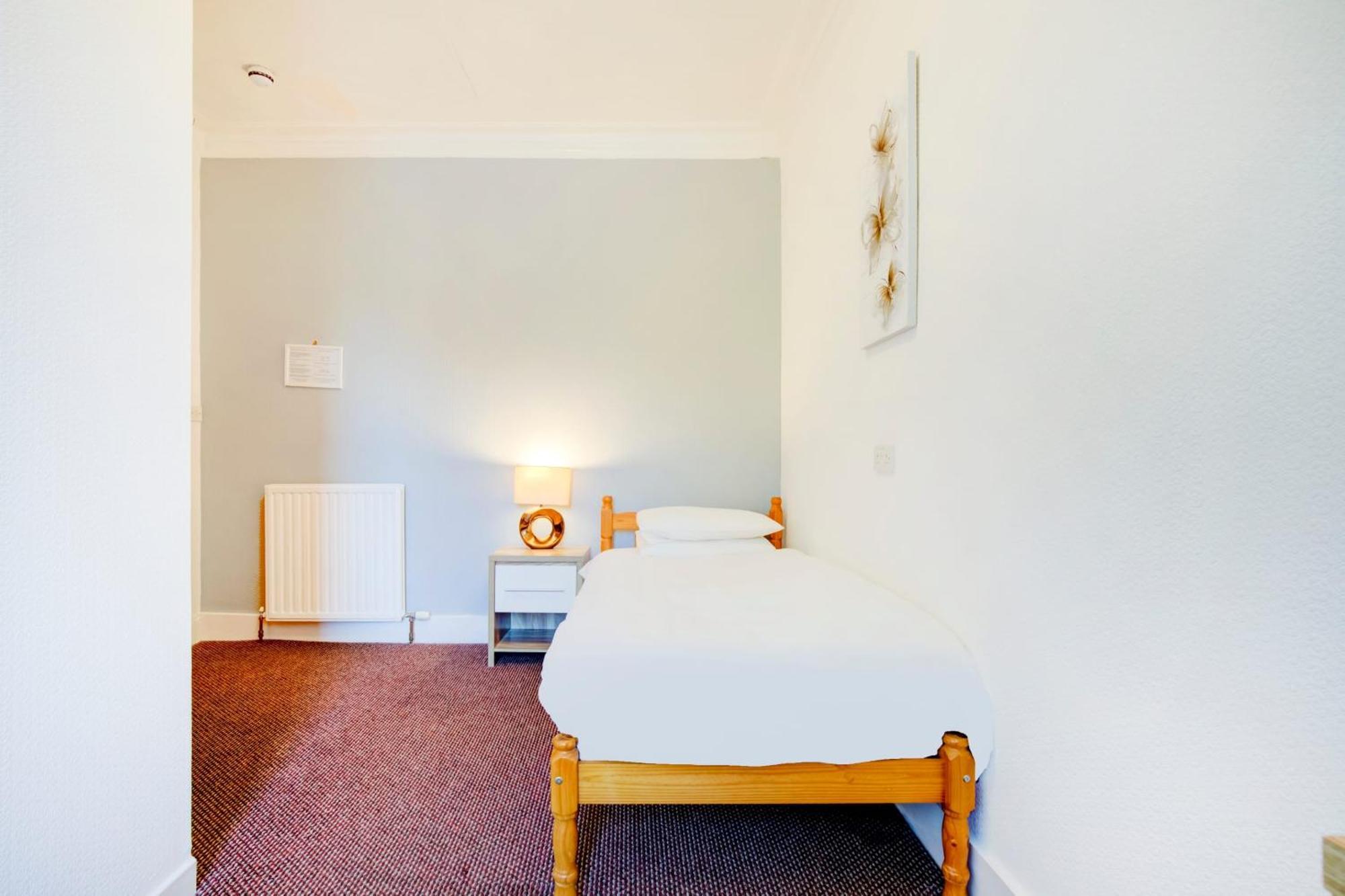 Oyo Eastbank Hotel, Speyside Scotland Rothes Ngoại thất bức ảnh